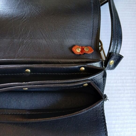 Rare Vintage Ring Shoulder Bag Suede Vinyl Adjustable Strap Brown Black - Picture 11 of 16